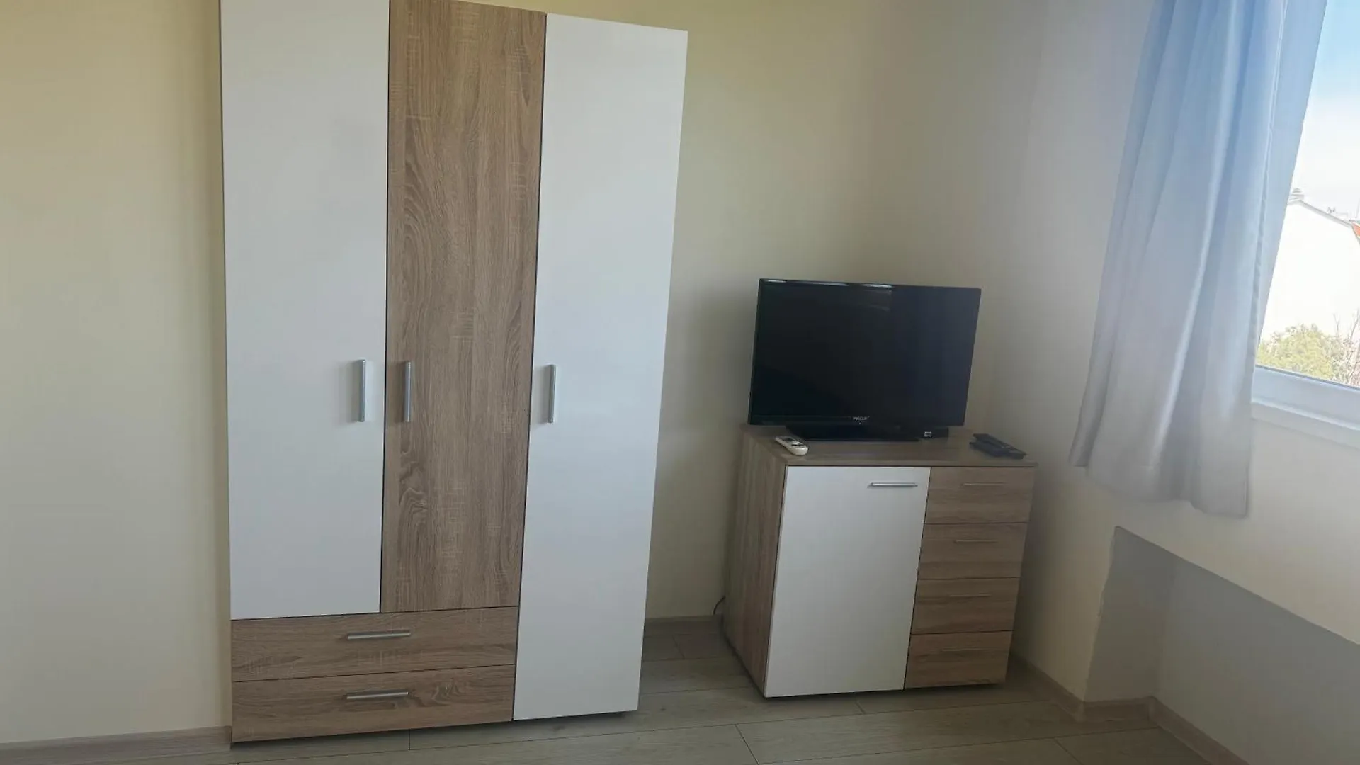 Avelov Art Apartment Burgasz