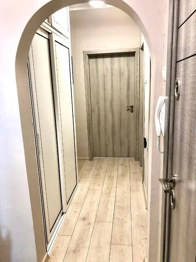 Avelov Art Apartment Burgas